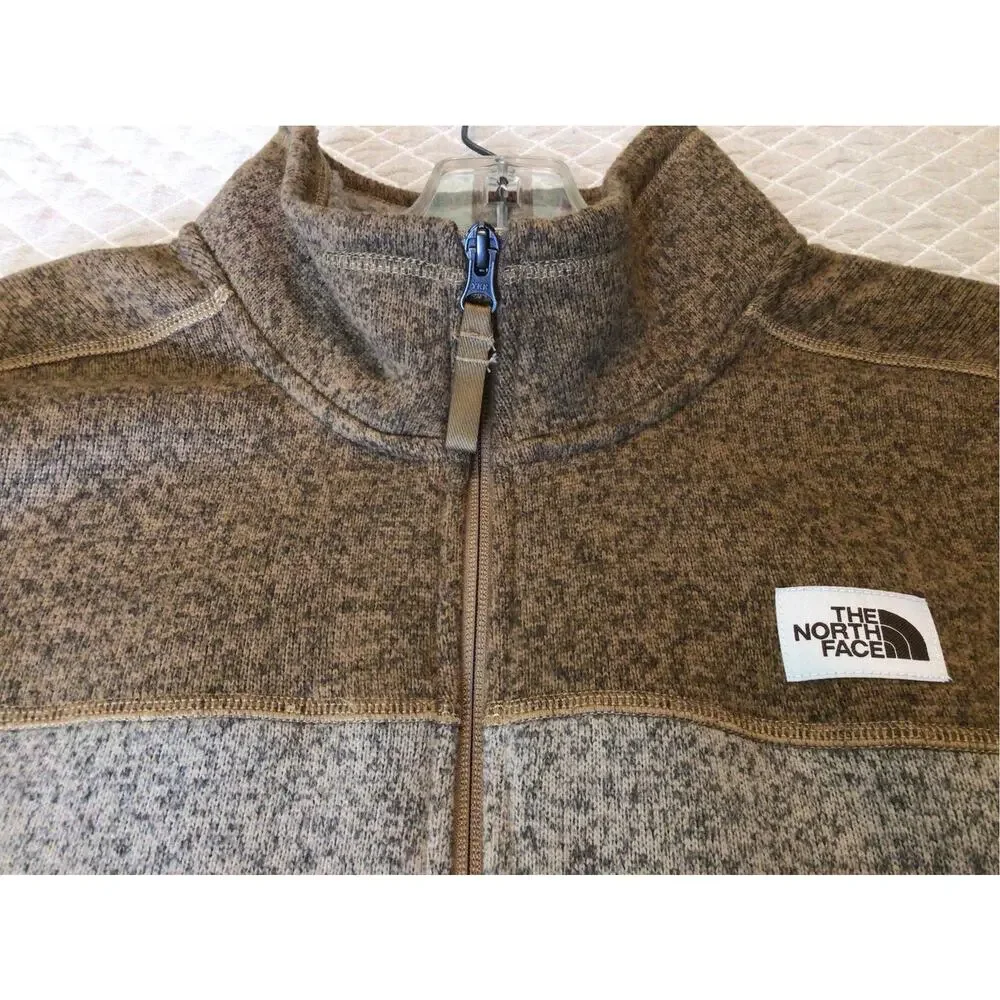 The North Face Mens fleece pullover  XL half zip